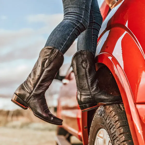 Different Types of Heels on Cowboy Boots: 3 Main Styles - From The ...