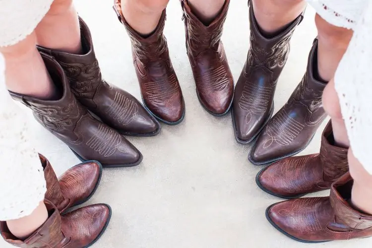 womens wear cowboy boots with white dresses