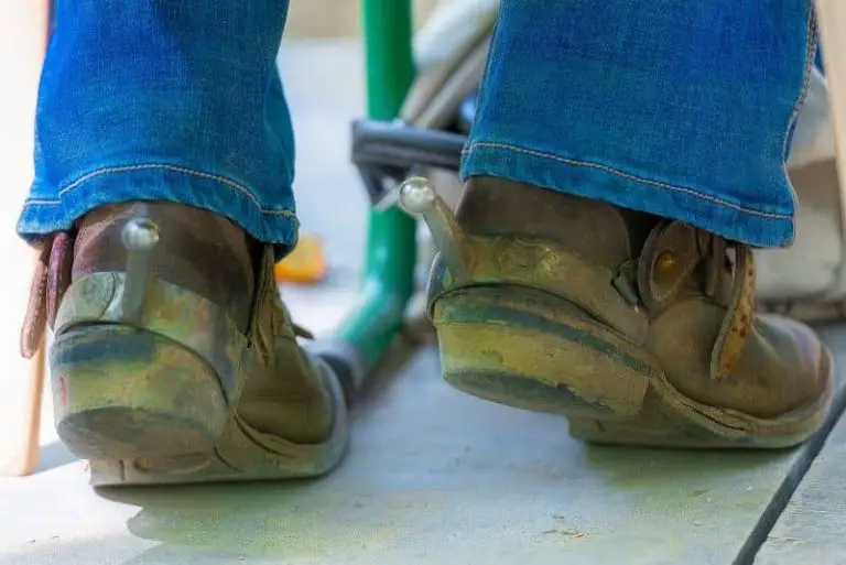 how to get cowboy boots to fit tighter