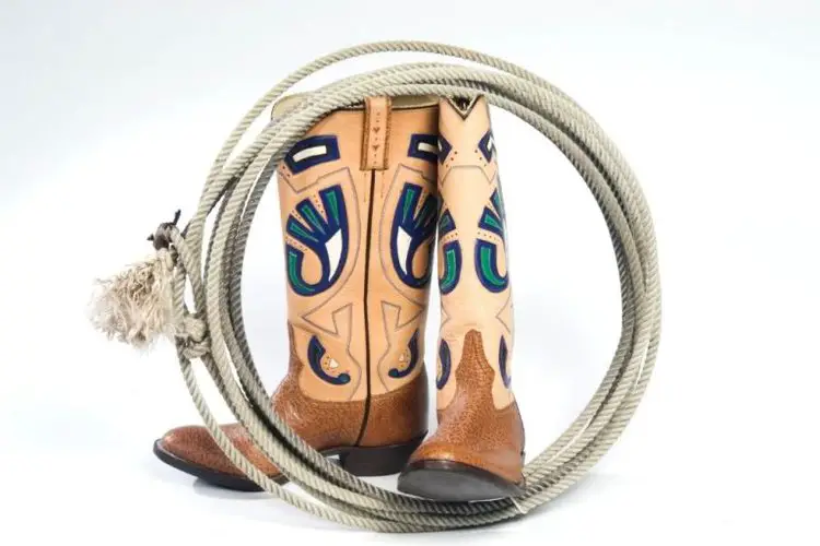 How to Fix Heel Slippage in Cowboy Boots? Tried and Succeeded From