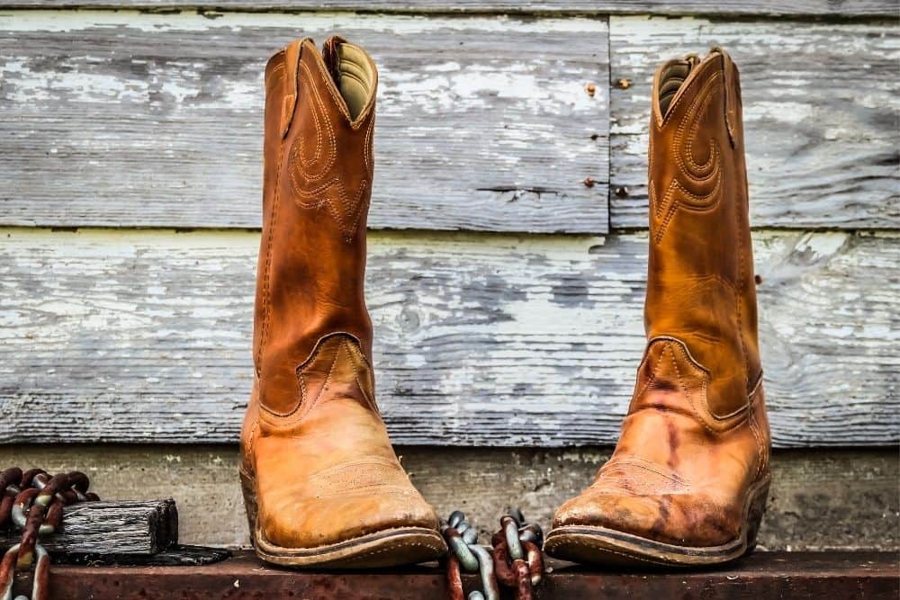 How to Stretch Cowboy Boots at Home? The 10 Easiest Methods - From The ...