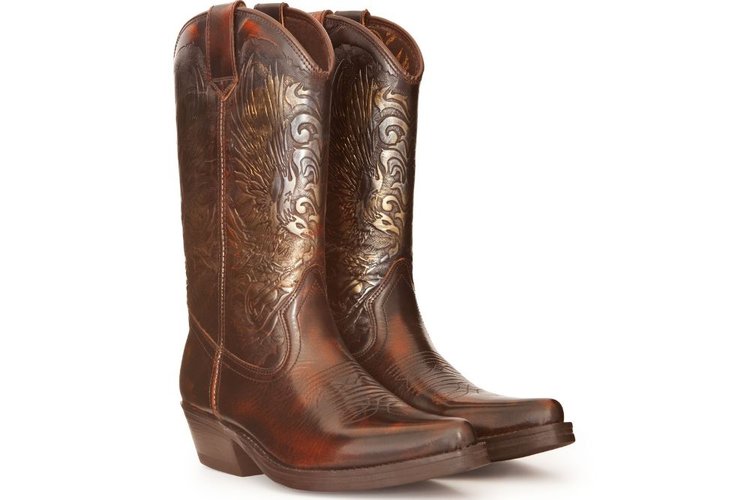 how to polish cowboy boot with stitching