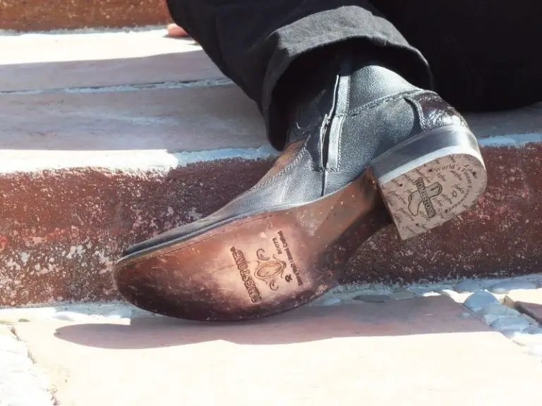 how to make cowboy boots tighter around calf