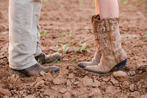 The 10 Best Khaki Pants for Cowboy Boots in 2021 - From The Guest Room