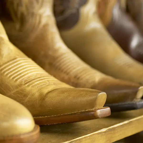 Snip toe of cowboy boots