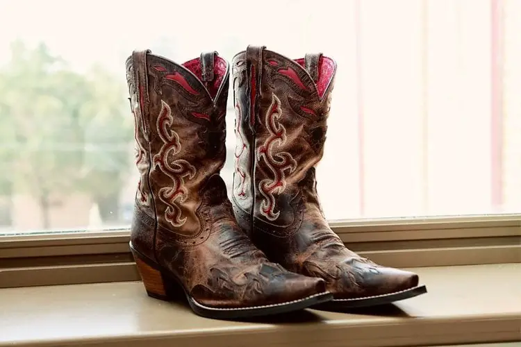 How Do I Clean The Stitches On My Cowboy Boots? | Pro Tips you need to know!