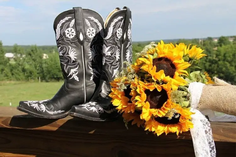 Is it OK to Wear Cowboy Boots to a Wedding? 4 Top Picks for You