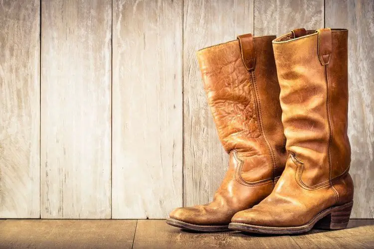 a pair of brown cowboy boots