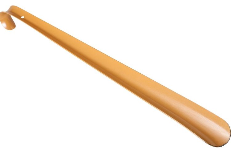 the long shoe horn