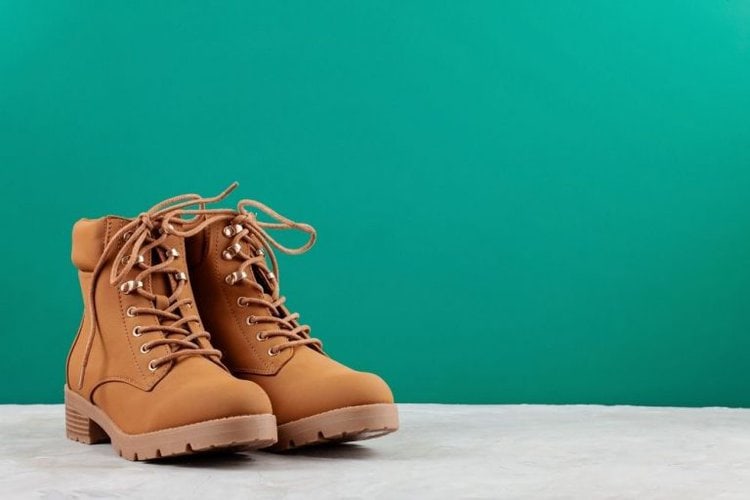 Cowboy Boots VS Lace Up Boots Construction, Materials, Functions