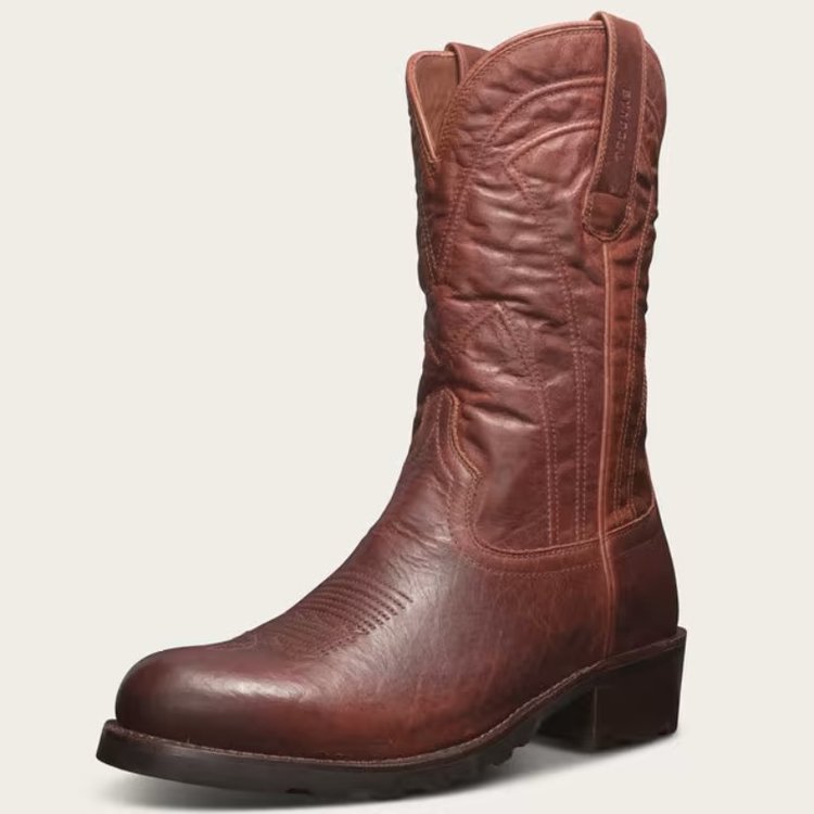 The Bandera cowboy boots from Tecovas overall look