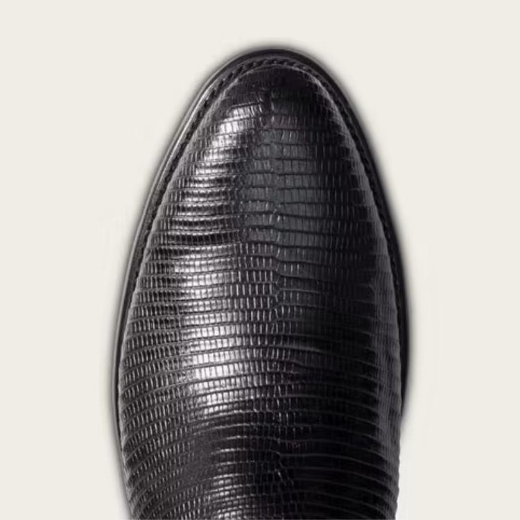round toe of The Nolan black version from Tecovas