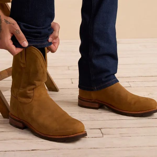 The Stockton oily nubuck boots from Tecovas