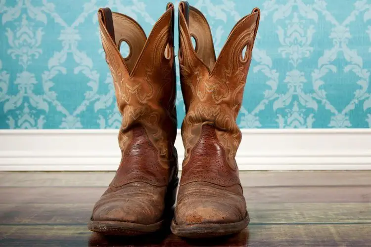 cowboy boots have dry leather