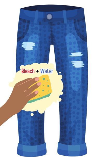 Use sponge with bleach to bleaching jeans