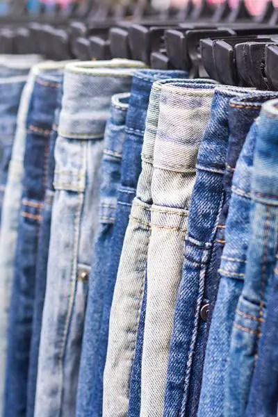 How Many Jeans Should You Have?