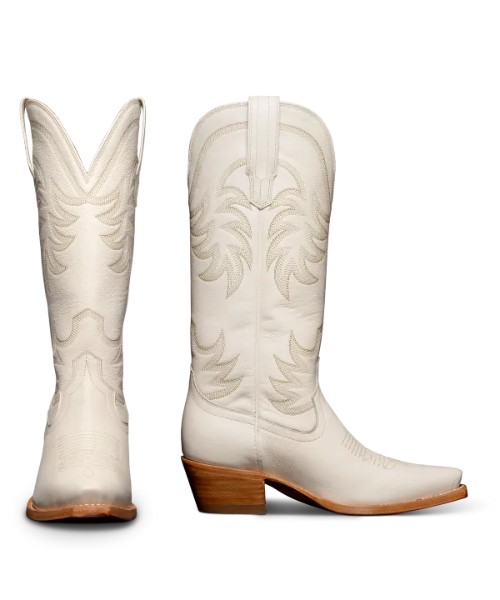 We’ve Found Your Perfect White Cowboy Boots for Winter 2024