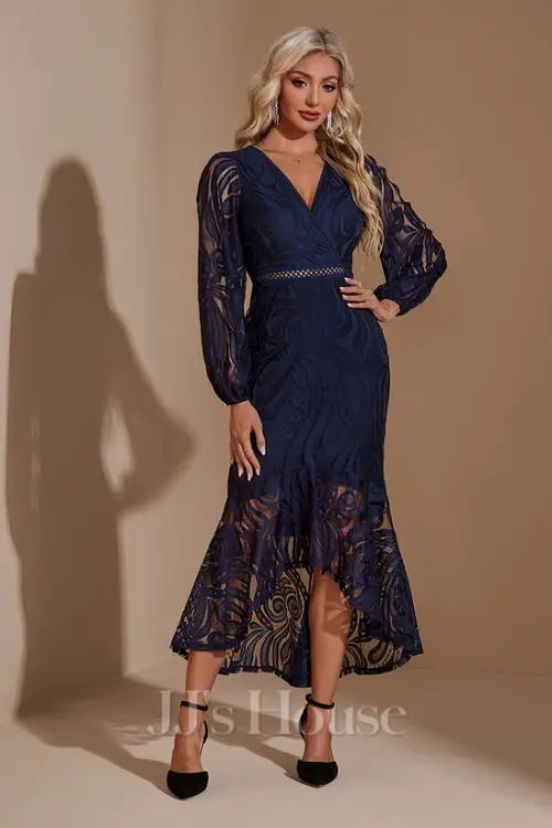 V-Neck Long Sleeve Trumpet_Mermaid Lace Asymmetrical Maxi Dress
